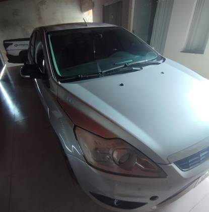 FORD FOCUS 2.0 FC 16V FLEX 4P MANUAL
